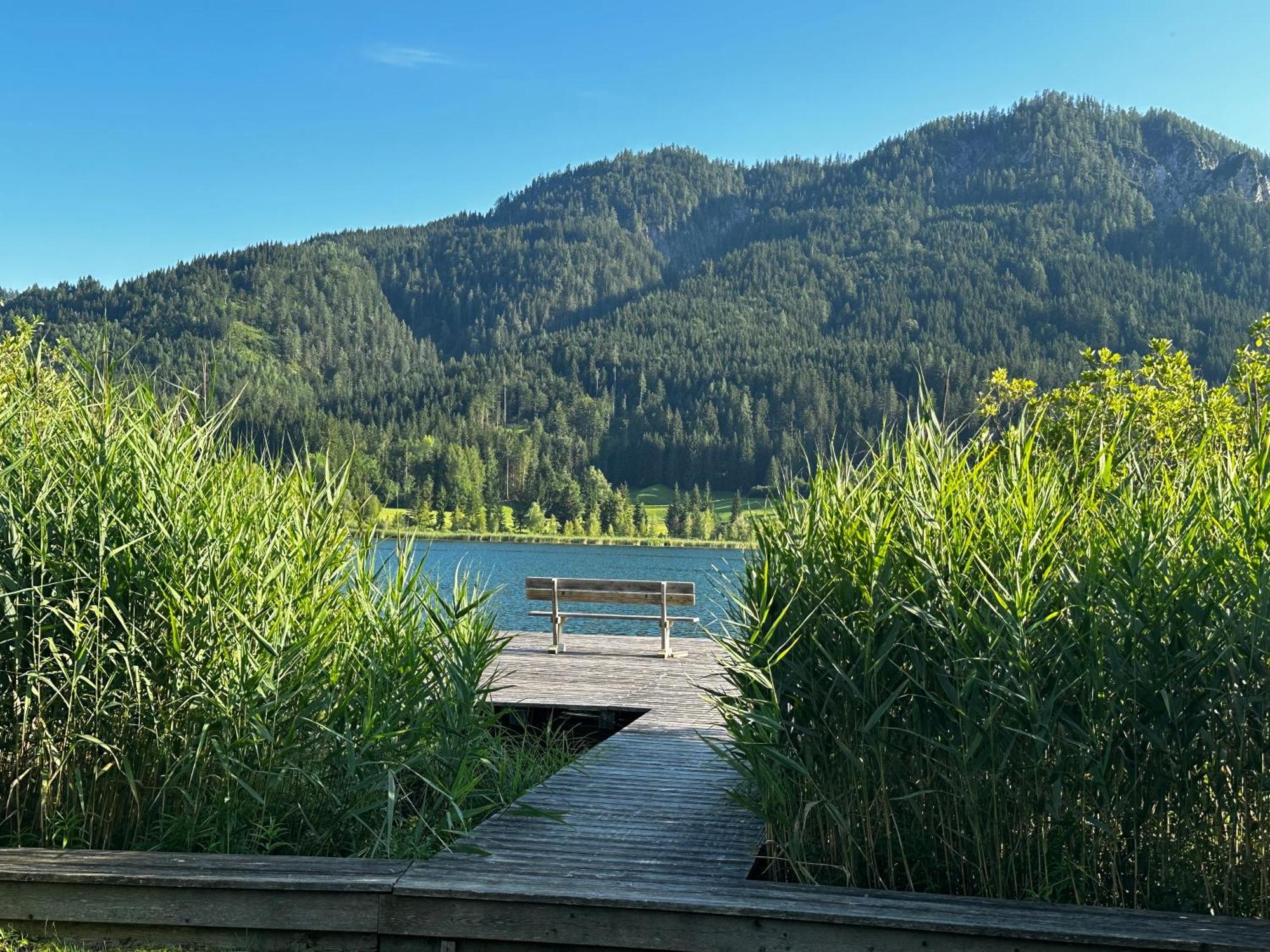 Premium Apartments Am Weissensee Bagian luar foto