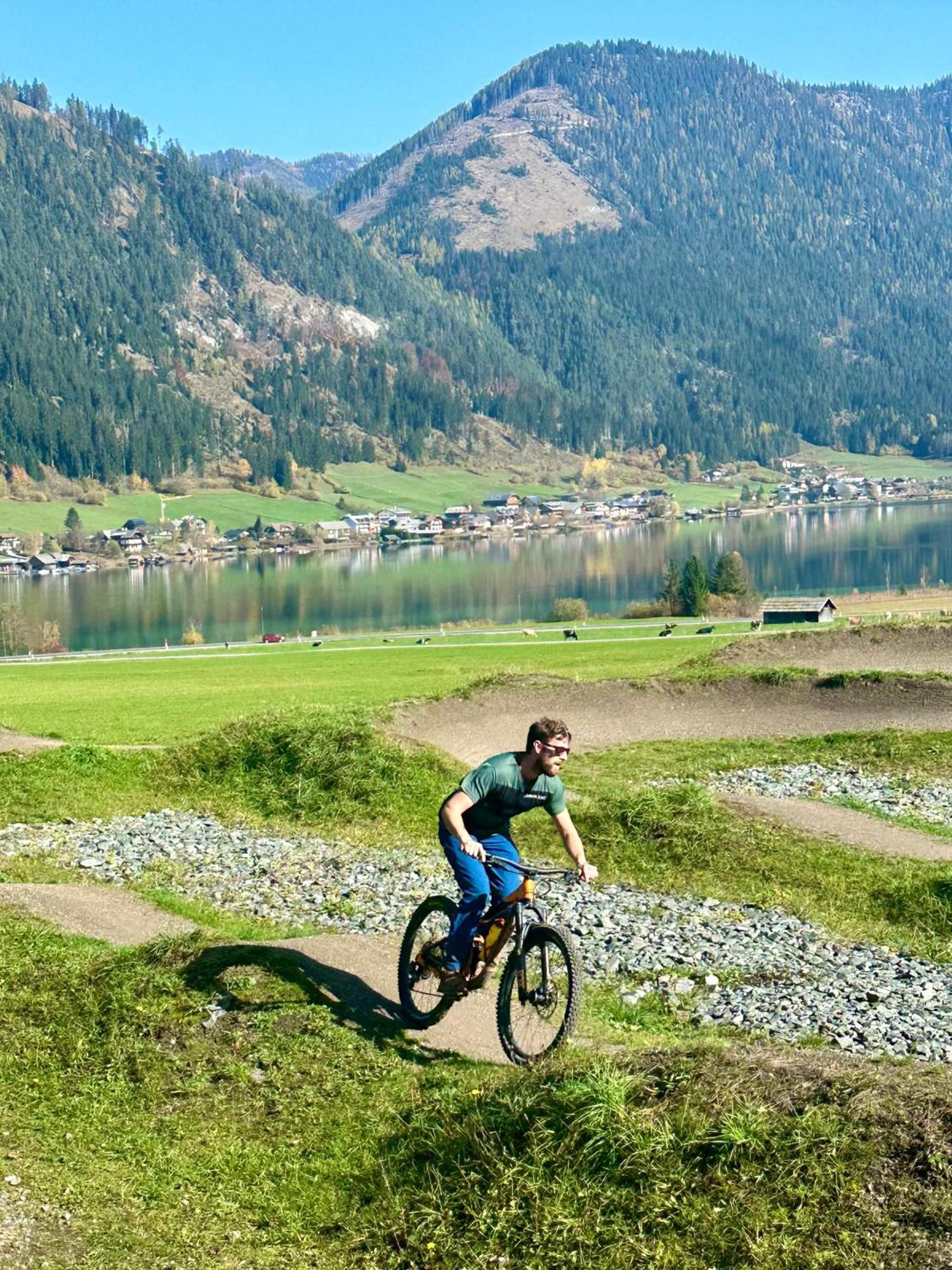 Premium Apartments Am Weissensee Bagian luar foto