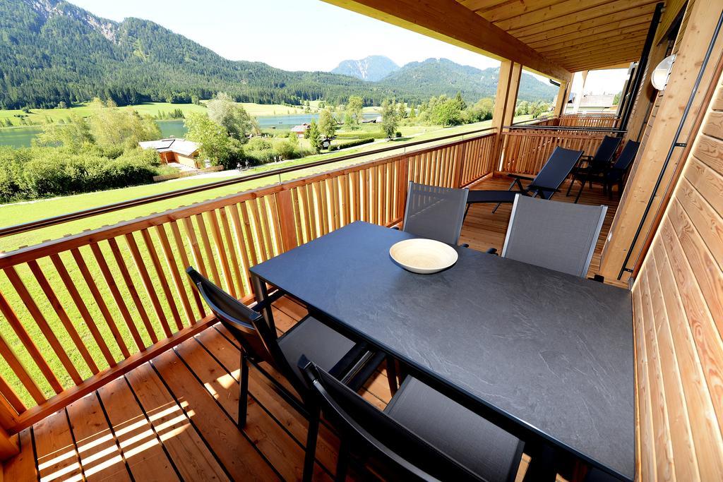 Premium Apartments Am Weissensee Bagian luar foto