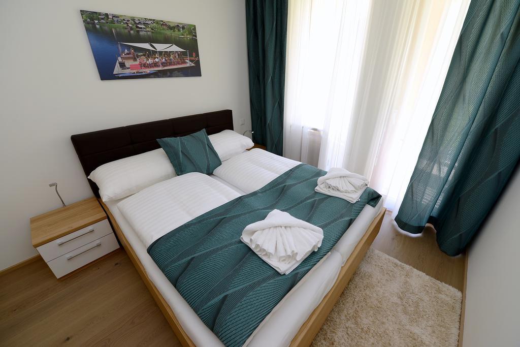 Premium Apartments Am Weissensee Bagian luar foto