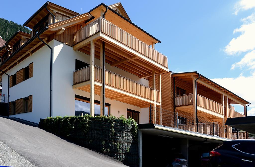 Premium Apartments Am Weissensee Bagian luar foto